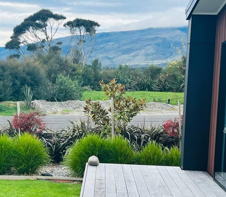 Miss Eastons Whare Vila Westport Exterior foto